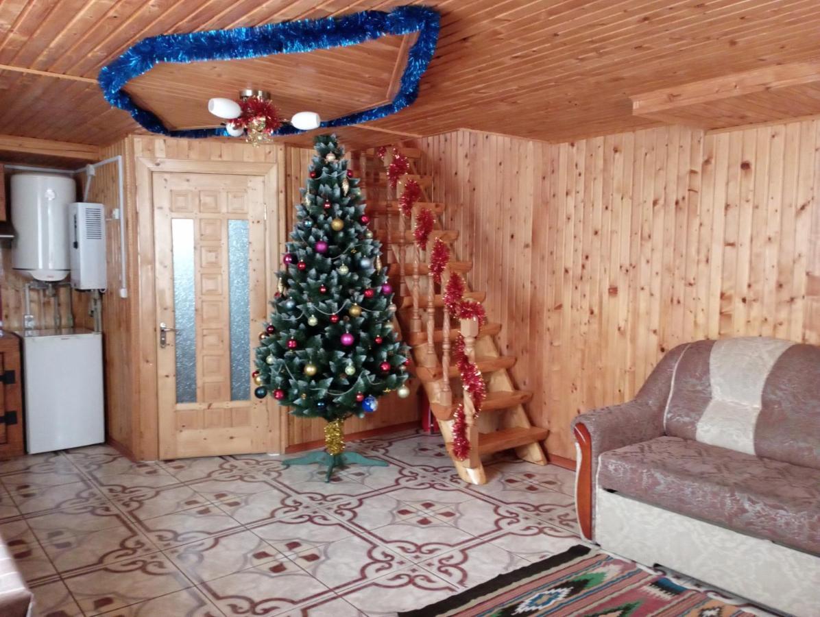 Holiday Home Melodiya Karpat Yaremche Bagian luar foto