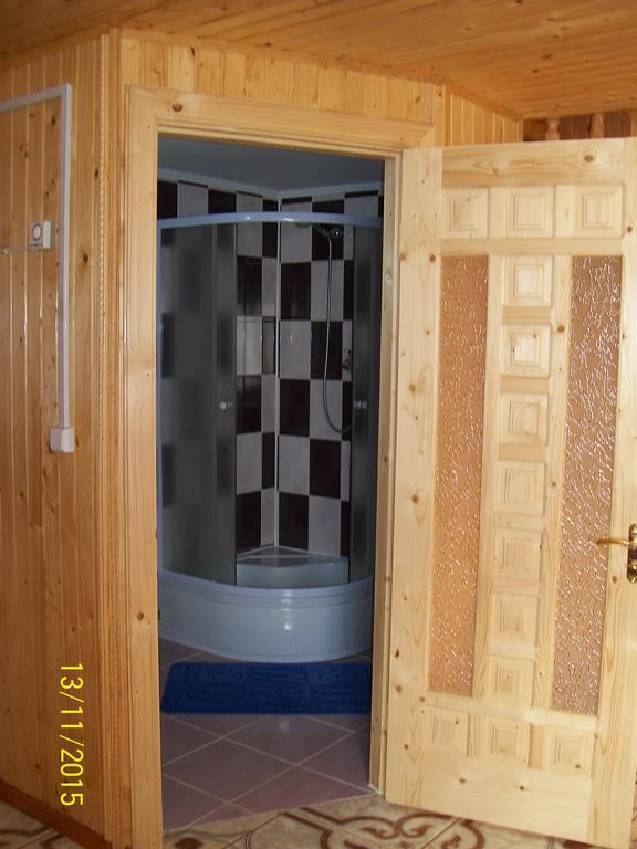 Holiday Home Melodiya Karpat Yaremche Bagian luar foto